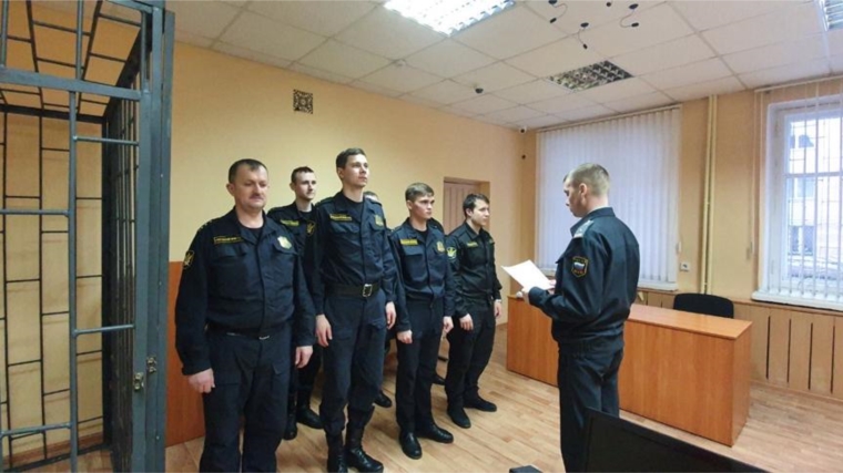 В зданиях судебных участков мировых судей №№1,2,3 Ленинского района г. Чебоксары прошли тренировки по пожарной безопасности